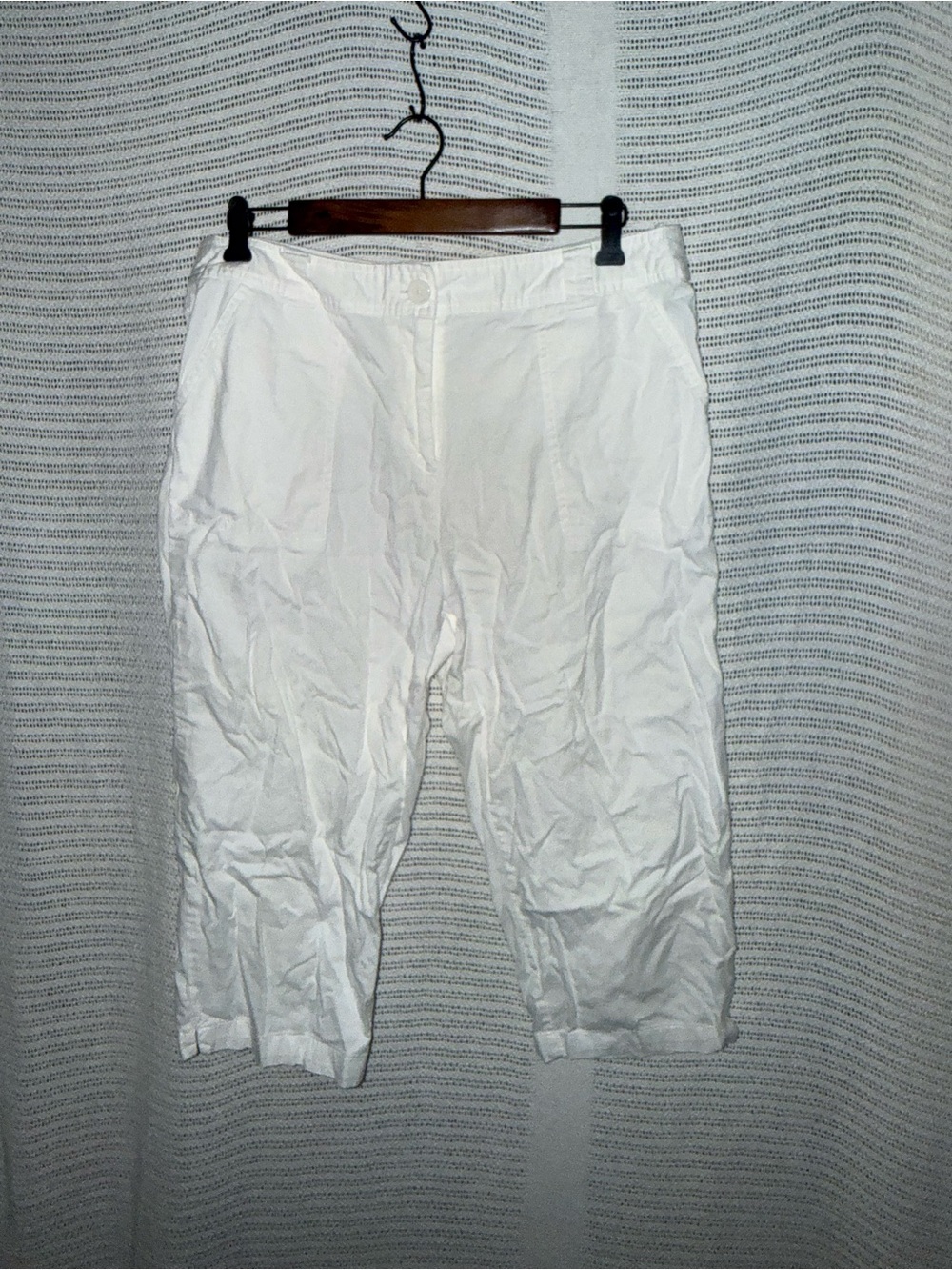 White Cropped Lightweight Pants